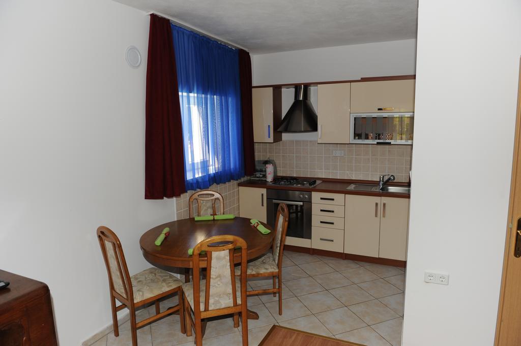 Apartment Matini Dvori Дубрава Экстерьер фото